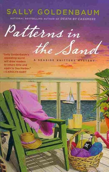 Patterns in the sand : a seaside knitters mystery / Sally Goldenbaum.
